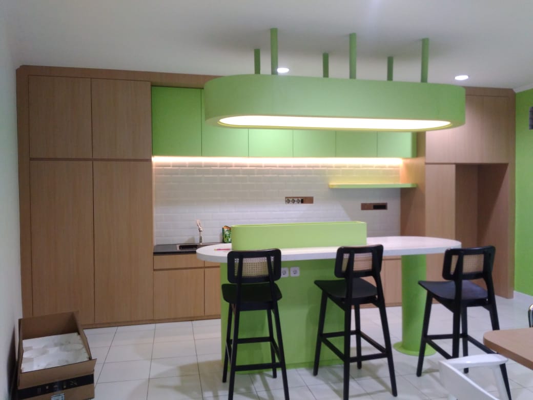 Elegant Dining Space